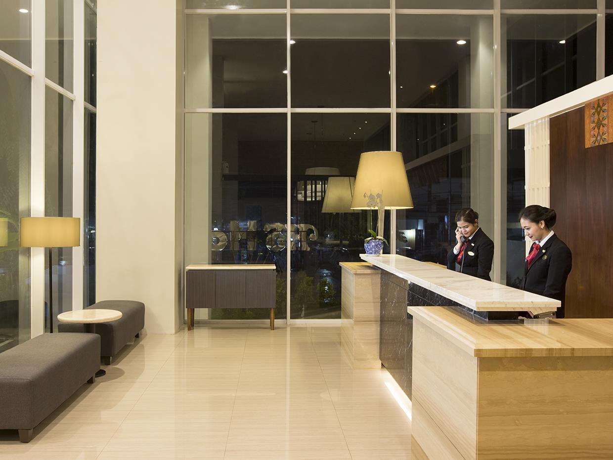 Hotel Santika Pekalongan Exteriér fotografie