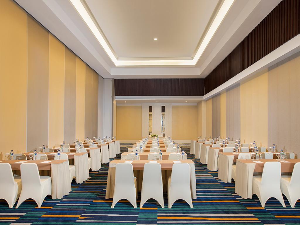 Hotel Santika Pekalongan Exteriér fotografie